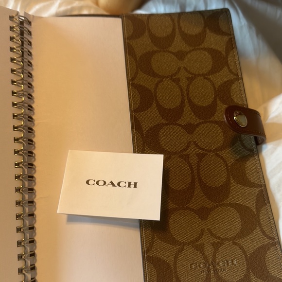 Authentic Coach Note Pad - Picture 7 of 8